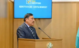 Члены общественного совета области Абай поддержали новый проект Конституции на встрече с акимом