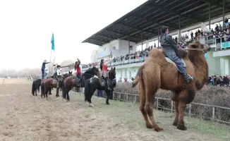 На ипподроме Алматы проходит Наурыз: более 10 тыс. участников, этнофестиваль и спортивные турниры