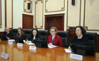 Аким Мангистауской области встретился с послом Великобритании для обсуждения экономического сотрудничества