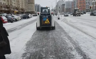 Акимат Астаны призывает жителей учитывать погодные условия в условиях снежных осадков