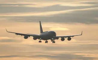 Рейсы Air Astana и Fly Dubai возвращают казахстанцев из Ближнего Востока