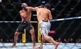 Дияр Нургожай одержал победу на турнире UFC 326, выиграв у Рафаэля Тобиаса единогласным решением судей