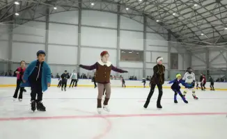 Открытие ледового дворца международного стандарта в Актау: вклад в развитие зимних видов спорта