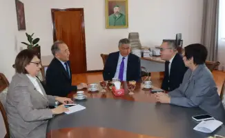 Лекция о развитии тюркского литературного наследия прошла в Национальной академической библиотеке РК