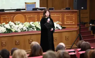 Чествование учителя Марию Бедрину в Министерстве просвещения: уроки смелости и преданности для будущих поколений