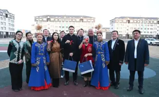 Жители Кызылорды получили ключи от новых квартир благодаря поддержке депутатов