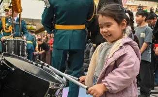 Военные музыканты Центрального военного оркестра выступили в Астане в честь Наурыза