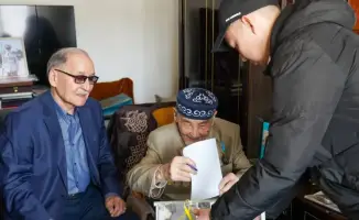 Участие 102-летнего ветерана в референдуме как пример гражданской активности для молодого поколения