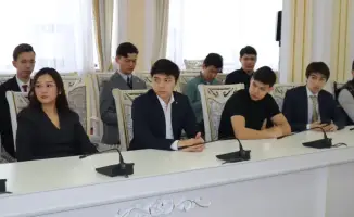 В Астане прошла встреча с молодежными организациями, посвященная новой Конституции