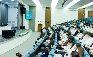 В столице проведена лекция по профилактике преступлений среди молодежи