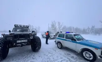 Спасатели МЧС стали маяком надежды для 300 человек в снежной буре