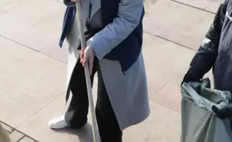 Актобе: молодежь очистила парки от мусора