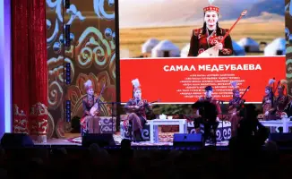 24-часовой жыр-марафон в Актобе вошёл в мировую книгу рекордов