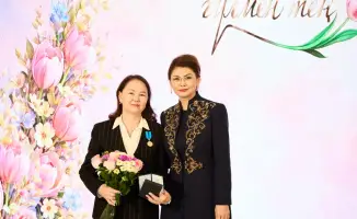 Казахстанские женщины удостоены государственных наград в честь Международного женского дня