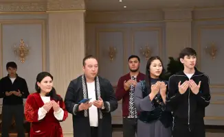 Наурызнама – 2026: в Талдыкоргане в рамках «Шаңырақ күні» одновременно четыре пары торжественно вступили в брак