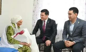 В Жетысайском районе чествование матерей-долгожительниц: сохранение исторической памяти и вдохновение для будущих поколений