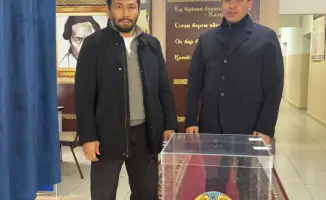 Демеу Жадраев серебряный призёр Олимпиады голосование республиканский референдум