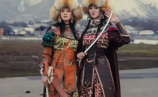 Алматы: культурный цветок, распускающийся под взглядом китайского блогера Tao Tao