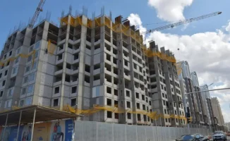 Проблема учета: миллионы квадратных метров жилья в Казахстане остаются 'потерянными' для населения