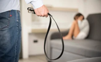 В Павлодаре 8-летняя школьница обратилась с просьбой о помощи, заявив о жестокости в семье и желая попасть в детский дом. В настоящее время её история проверяется соответствующими органами.