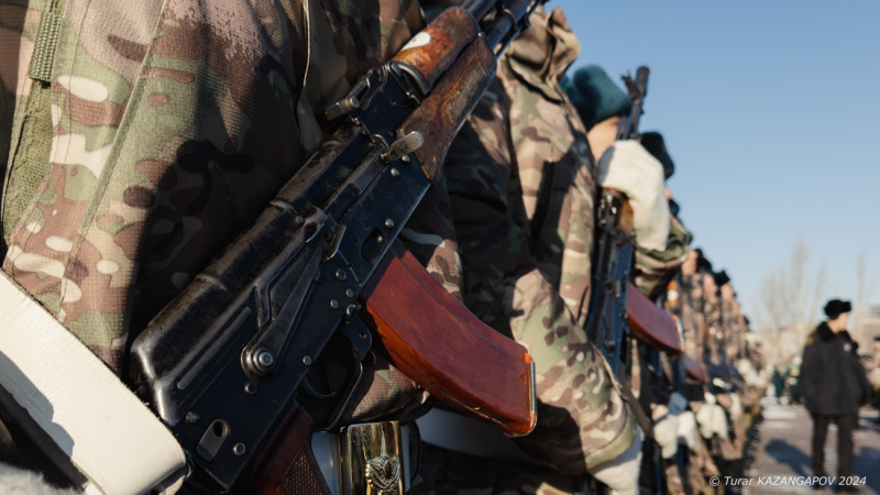 Токаев распускает ряды: срочники отправляются в мир гражданской жизни Павлодаре