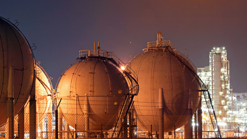 Приостановка добычи газа в Катаре: последствия для энергетической безопасности и экономики региона Павлодаре