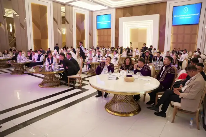Участники конкурса «Күлтөбе Cup» продемонстрировали интеллект и единство в Туркестане