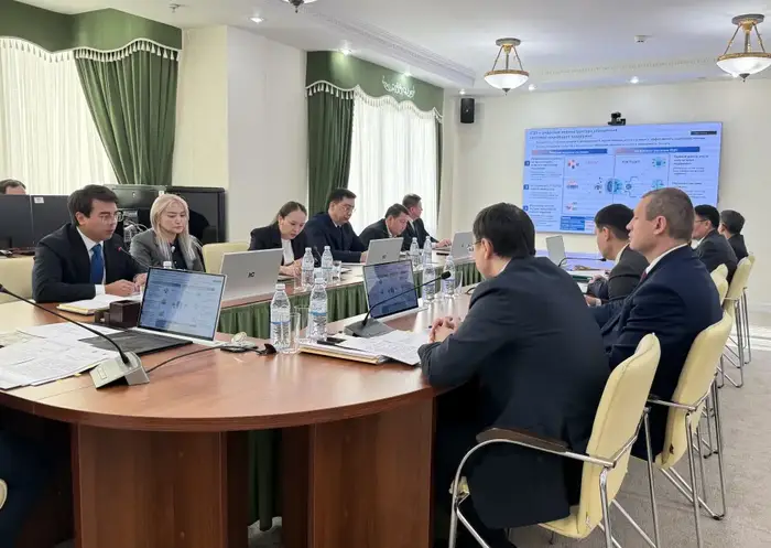 В Минтруде обсудили цифровую трансформацию и изменения в трудовом законодательстве