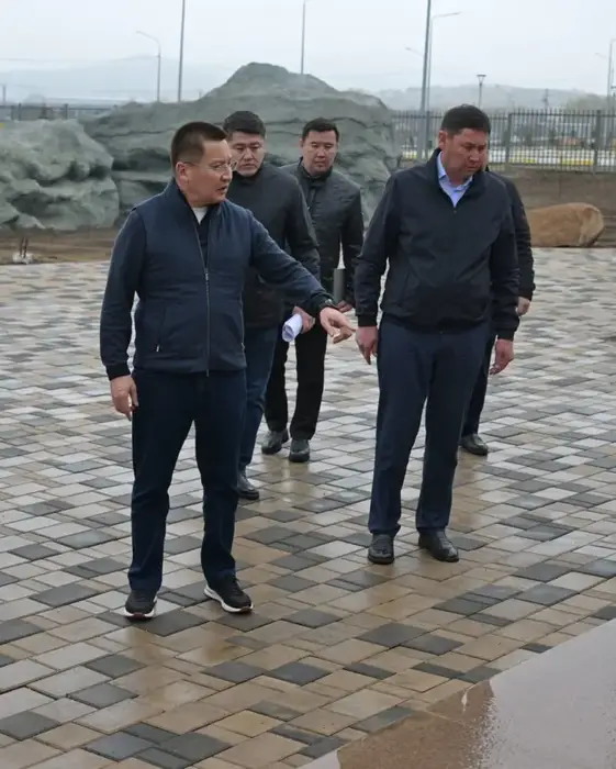 Асаин Байханов посетил Баянаульский район