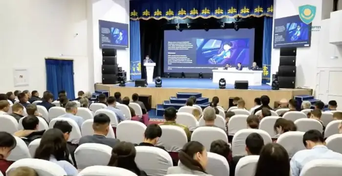 Дорога, где ошибки не имеют права на жизнь: акция «Приемная на дороге» в Акмолинской области