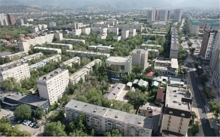 Борьба с загрязнением воздуха в Алматы: новые меры контроля за строительными отходами и углем