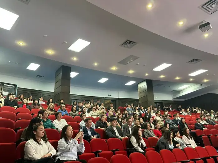 О проведении семинара по профилактике деструктивных религиозных течений в Комитете государственного имущества и приватизации Министерства финансов Республики Казахстан (6)