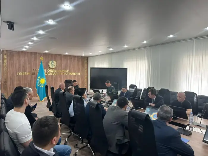 Обсуждение безопасности на встрече владельцев опасных производств в Актюбинске