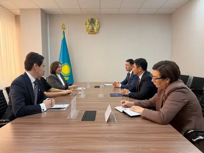 Куандык Кажкенов и немецкие партнеры обсуждают модернизацию жилых домов для повышения энергоэффективности в Казахстане