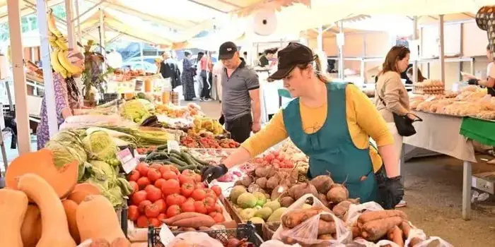Алматинские ярмарки: фермерская продукция по низким ценам