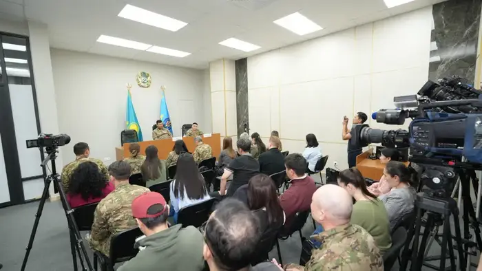 Общественная безопасность в условиях пожароопасного сезона: меры МЧС по предотвращению природных пожаров