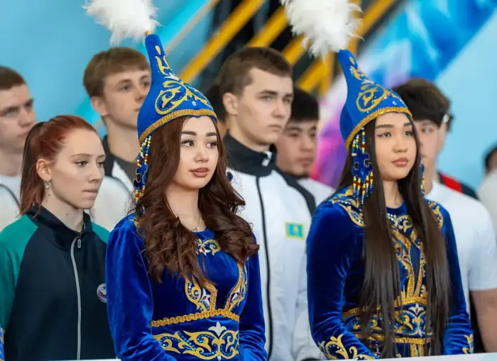 В ВКО стартовал чемпионат РК по тяжёлой атлетике (2)