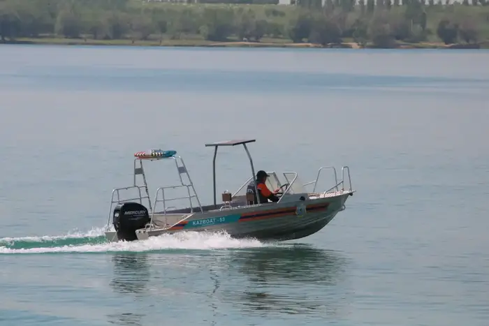 Безопасность на водоёмах Шымкента усилена