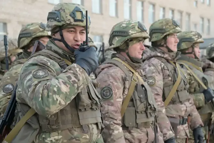 Годовщина Сухопутных войск Казахстана: укрепление обороноспособности и развитие современных технологий