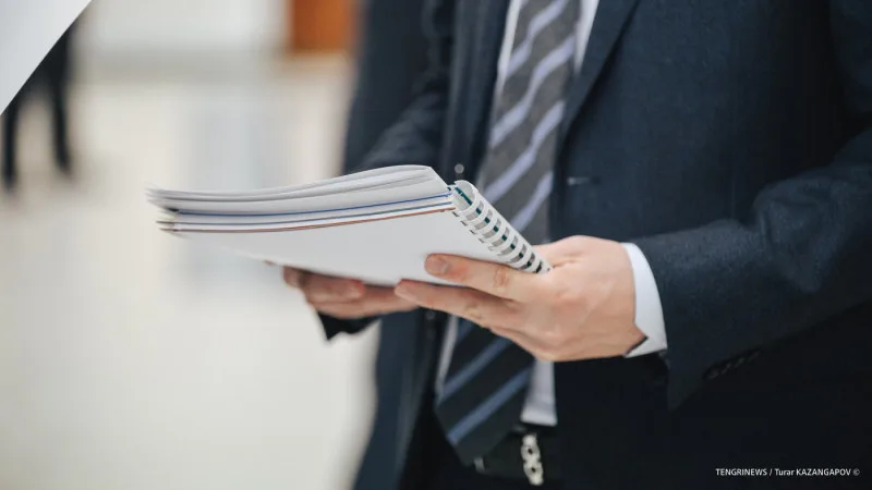 Депутаты маслихатов: лишение голоса, зарплаты и новые наказания в Казахстане Павлодаре