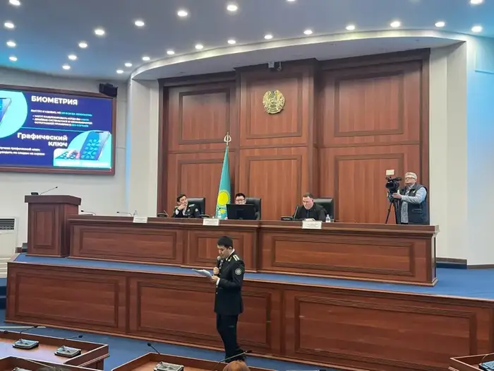 Учителям Усть-Каменогорска рассказали, как не стать жертвами финансовых пирамид (2)