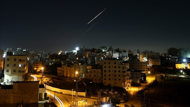 Иран атаковал военные объекты США в Кувейте, Бахрейне и ОАЭ — СМИ Павлодаре