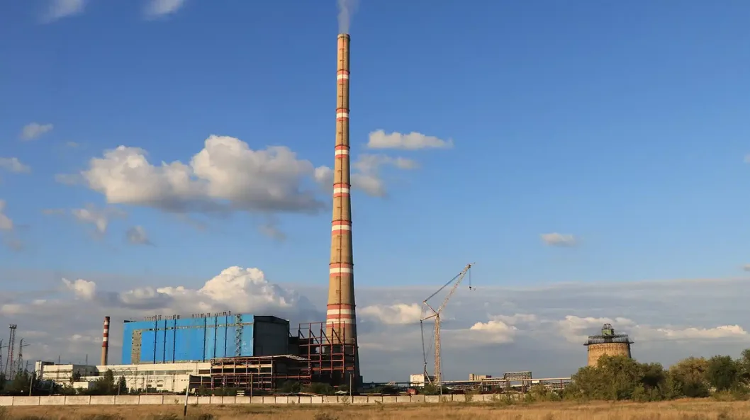 Китайские мечты о модернизации: оборудование из Поднебесной, застывшее в Экибастузе, ждет своего часа, как забытая книга на пыльной полке. Павлодаре