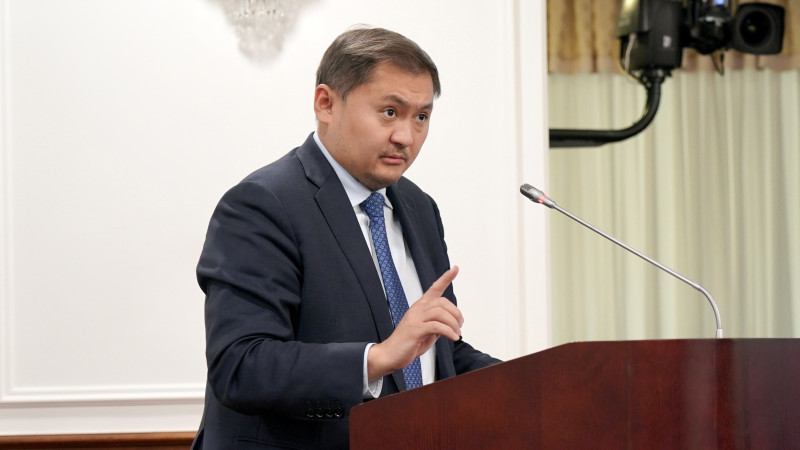 Министр науки и высшего образования Саясат Нурбек ответил на вопросы о своей личной ответственности за миллиардные нарушения при распределении научных грантов. Павлодаре