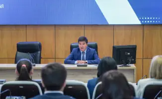 Этика и ответственность: Ключ к сердцу доверия в государственной службе