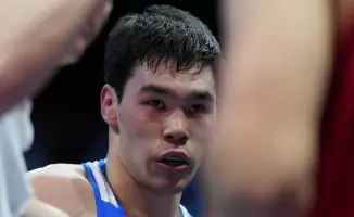 Казахстанский боксер Сабыржан Аккалыков нокаутировал соперника и обеспечил себе место в финале чемпионата Азии 2026 года, что открывает новые перспективы для страны на международной арене.