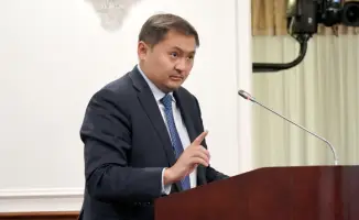 Министр науки и высшего образования Саясат Нурбек ответил на вопросы о своей личной ответственности за миллиардные нарушения при распределении научных грантов.