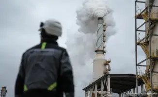 Восемь стран — членов ОПЕК+ намерены 5 апреля обсудить возможность повышения квот на добычу нефти. Хотя данная мера пока не окажет влияния на реальные поставки, она может сигнализировать о намерении стран адаптироваться к изменяющимся условиям на рынке не