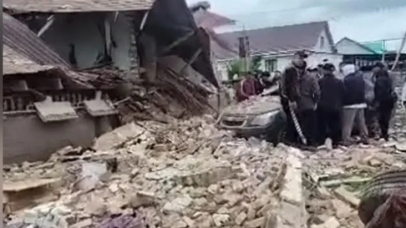 Мощный взрыв разрушил дом в Алматинской области: семья оказалась под завалами Павлодаре