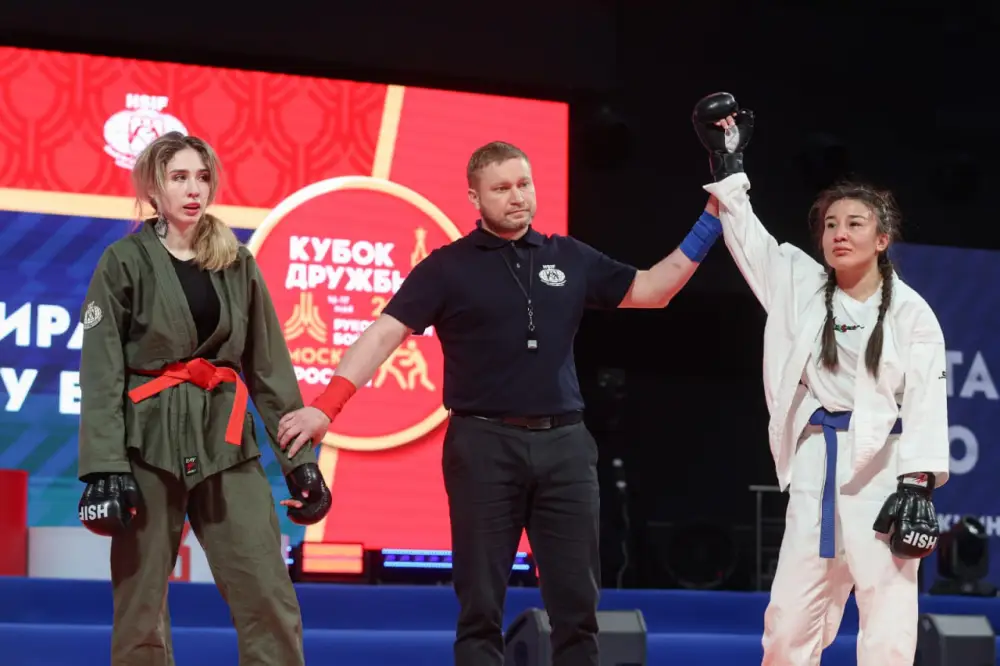 Казахстанские спортсмены успешно выступили на этапе Кубка мира по рукопашному бою в Москве, завоевав 30 медалей